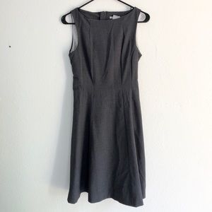 H&M Sleeveless Gray Dress 👗
